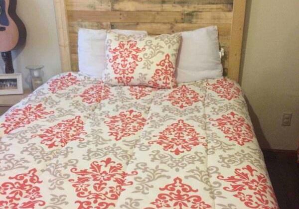 1001pallets.com-queen-sized-headboard