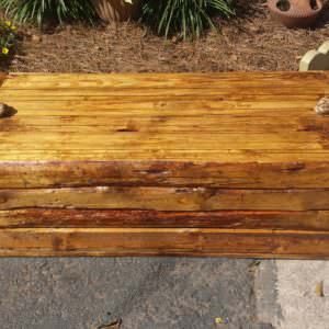 1001pallets.com-i-built-this-chest-from-mainly-one-pallet-with-pieces-from-others