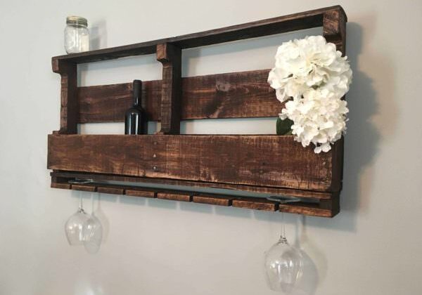 1001pallets.com-rustic-wine-rack1
