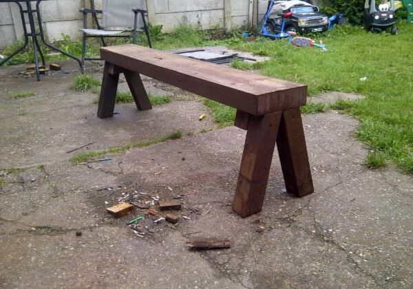 1001pallets.com-little-solid-bench