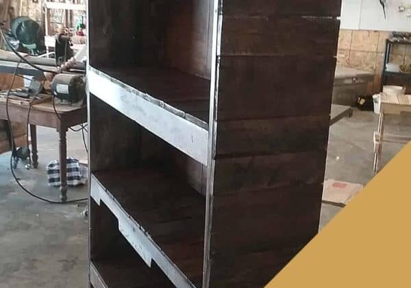 Pallet-bookcase