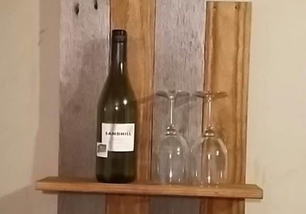 1001pallets.com-rustic-shelf