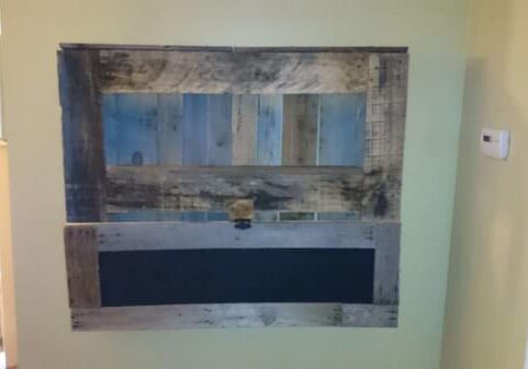 1001pallets.com-wall-hanging-desk