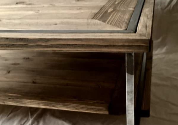 1001pallets.com-when-pallets-meet-steel-sleek-pallet-coffee-table-01