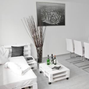 white-sofa1